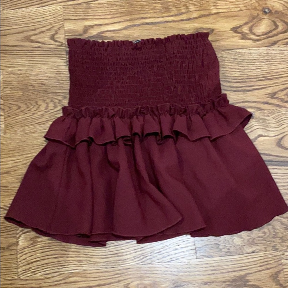 Cinch maroon skirt
